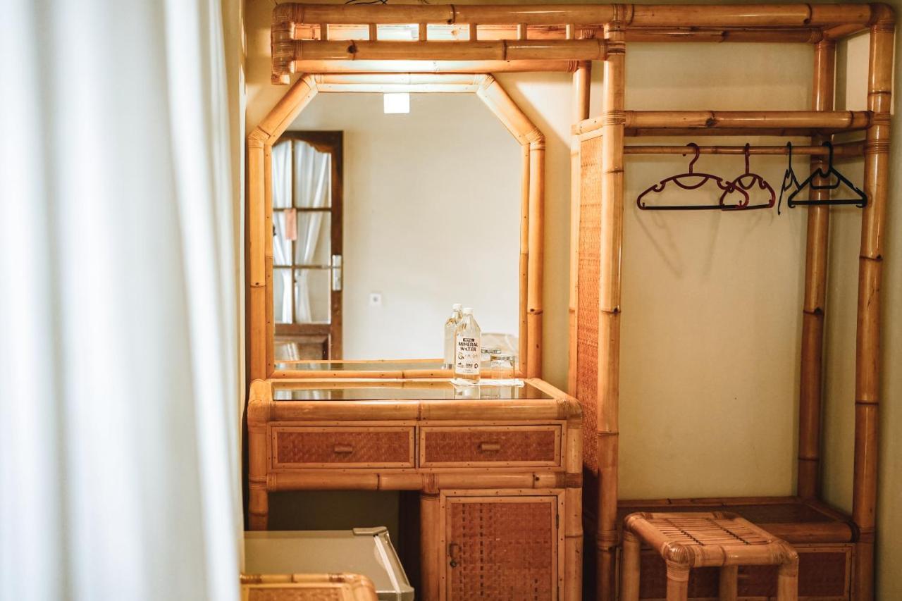 Amed Cafe & Hotel Kebun Wayan エクステリア 写真
