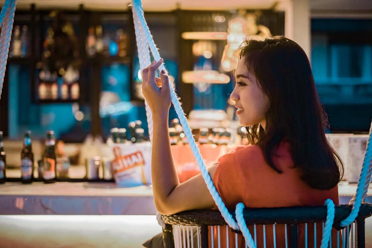 Amed Cafe & Hotel Kebun Wayan エクステリア 写真