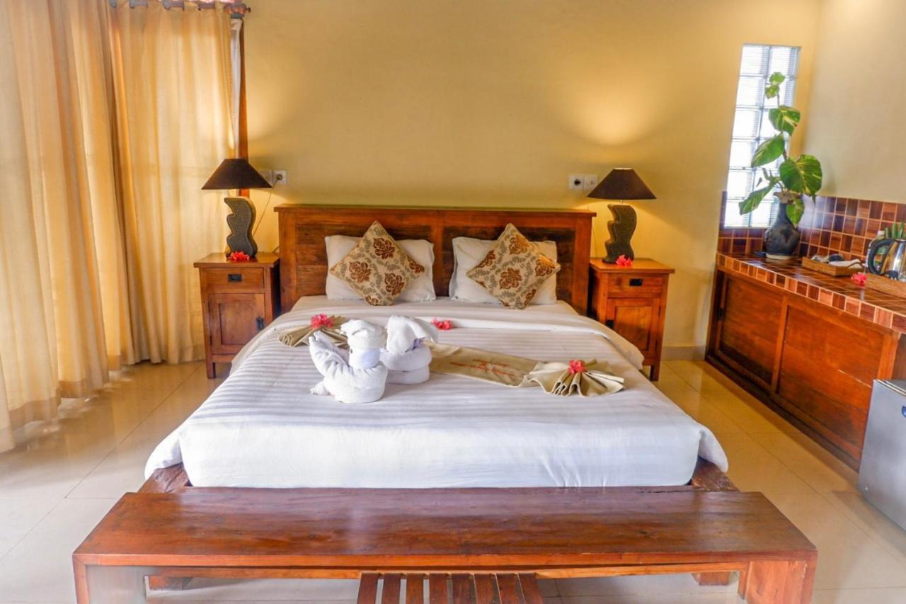 Amed Cafe & Hotel Kebun Wayan エクステリア 写真