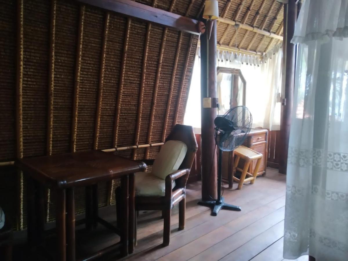 Amed Cafe & Hotel Kebun Wayan エクステリア 写真